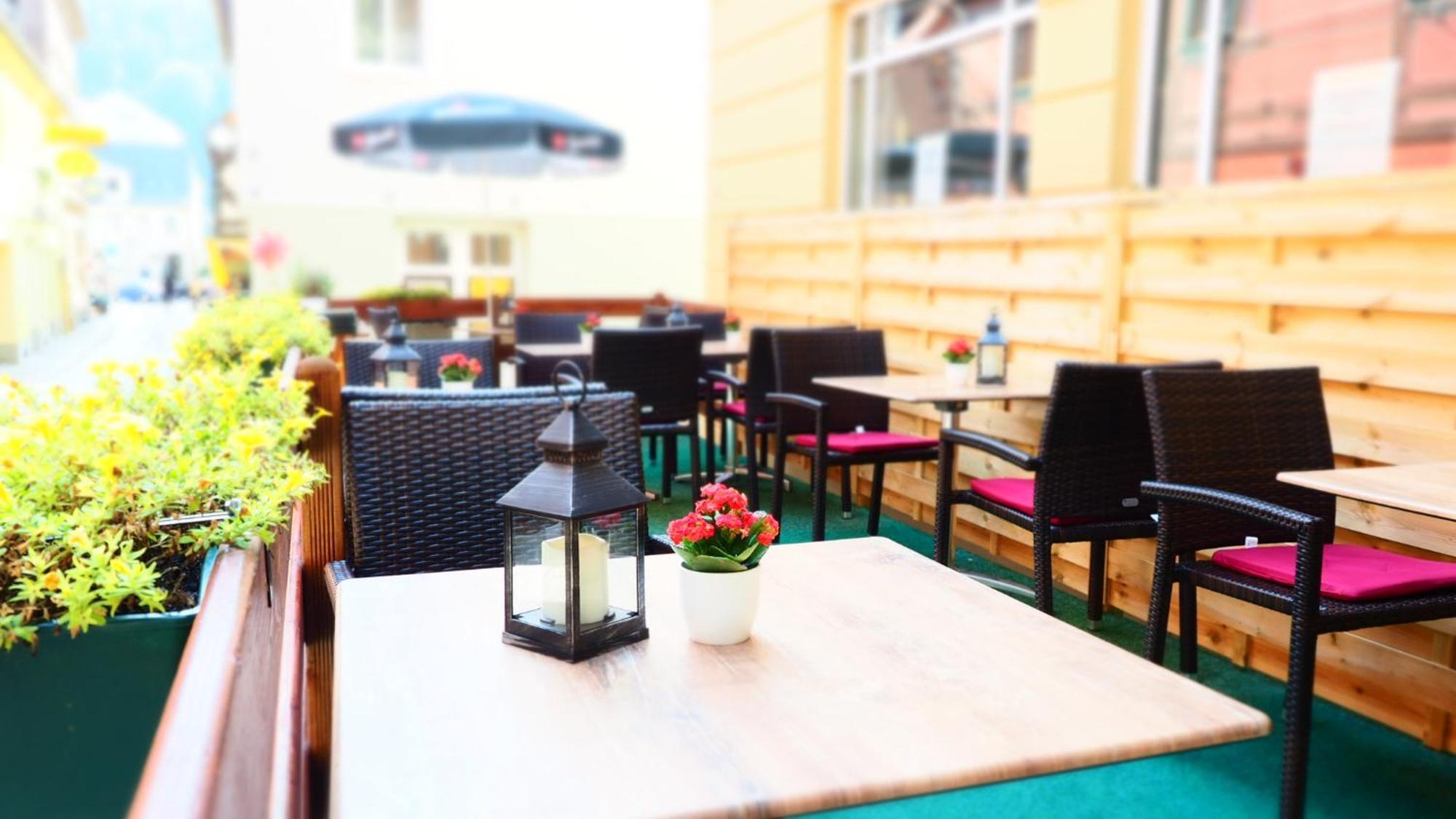 Gasthaus& Pension Zum Roten Haus บาดชานเดา ภายนอก รูปภาพ